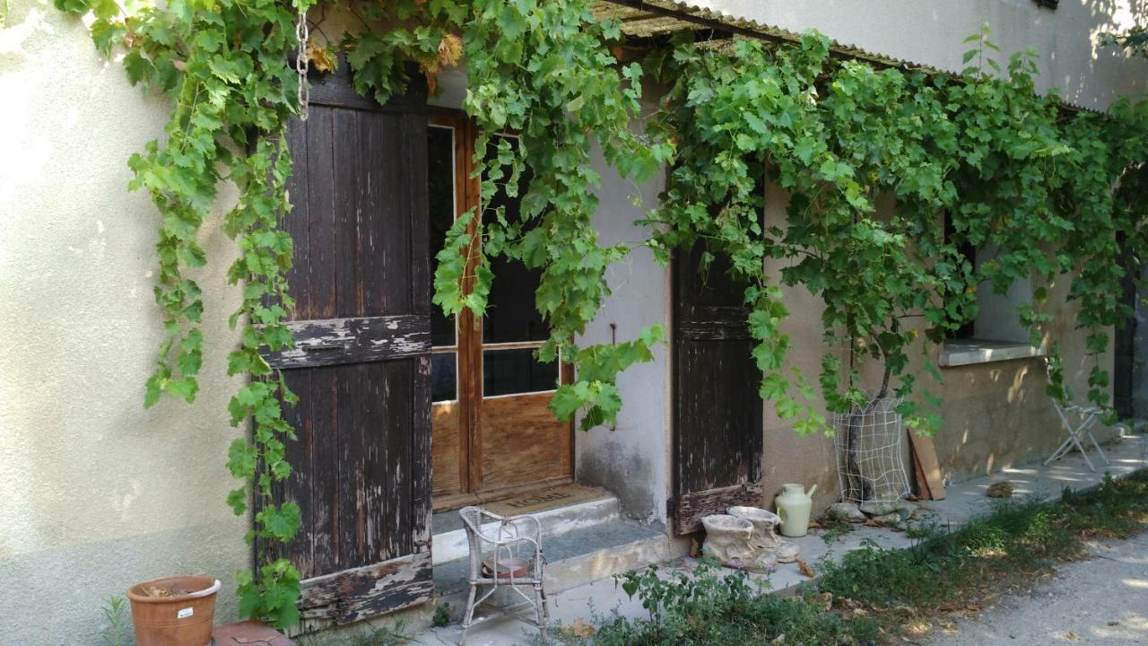 Gite Provence Luberon -Paca- Acces Pmr-Ancv Revest-des-Brousses Экстерьер фото